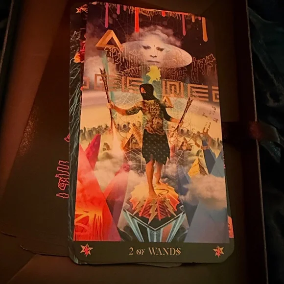 David Bowie Starman Tarot Deck Set with Guidebook and original box set - Picture 4 of 12